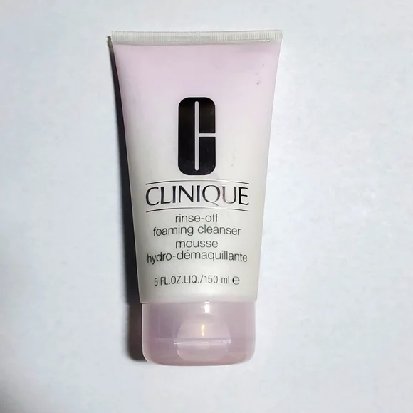 Clinique Rinse Off Foaming Cleanser 5oz - Picture 3 of 3